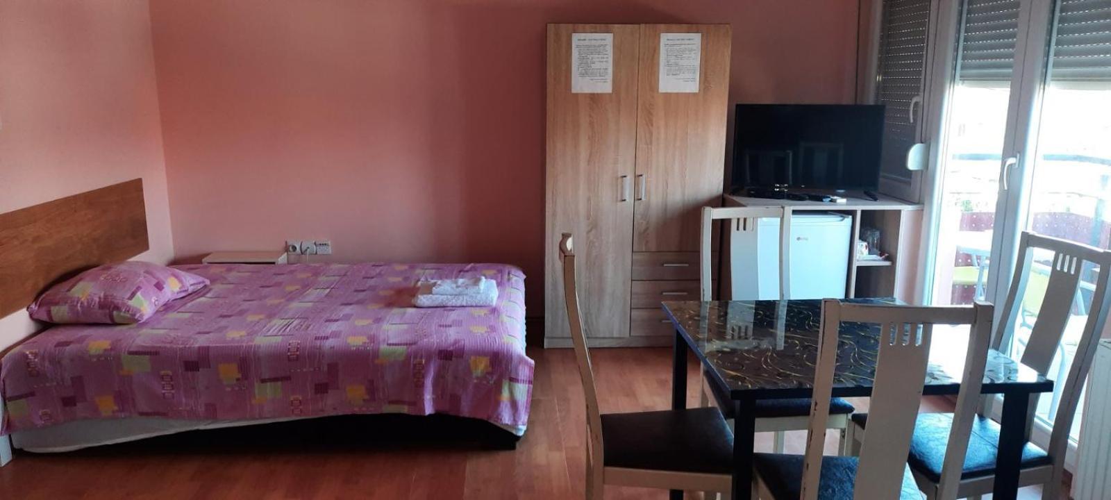 Guest House Trajkovic Jagodina Exteriör bild