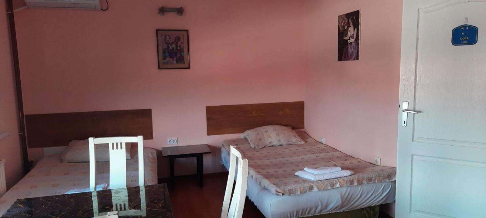 Guest House Trajkovic Jagodina Exteriör bild
